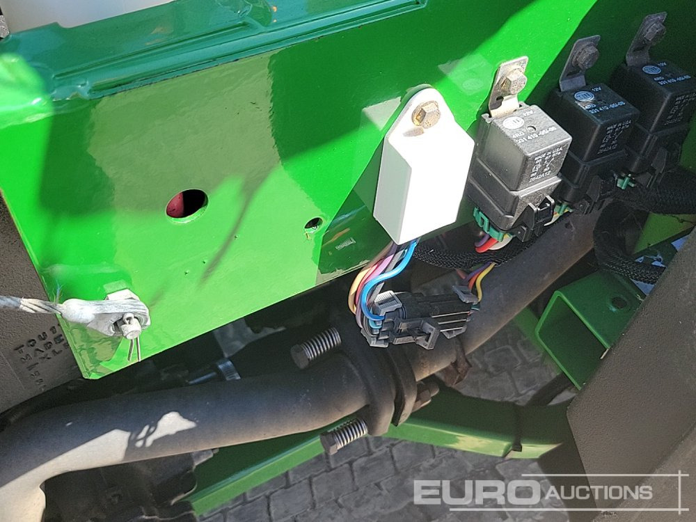 Baštenska kosačica 2013 John Deere 1445: slika 18