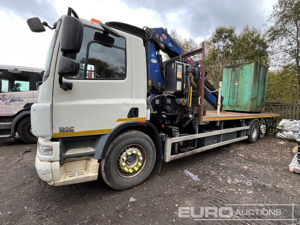 2014 DAF 75.310 - Kamion sa tovarnim sandukom: slika 1 2014 DAF 75.310 - Kamion sa tovarnim sandukom: slika 1