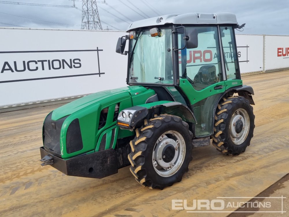 2014 Ferrari 4WD Tractor, Spool Valve (Reg. Docs. Available) - Traktor: slika 1 2014 Ferrari 4WD Tractor, Spool Valve (Reg. Docs. Available) - Traktor: slika 1