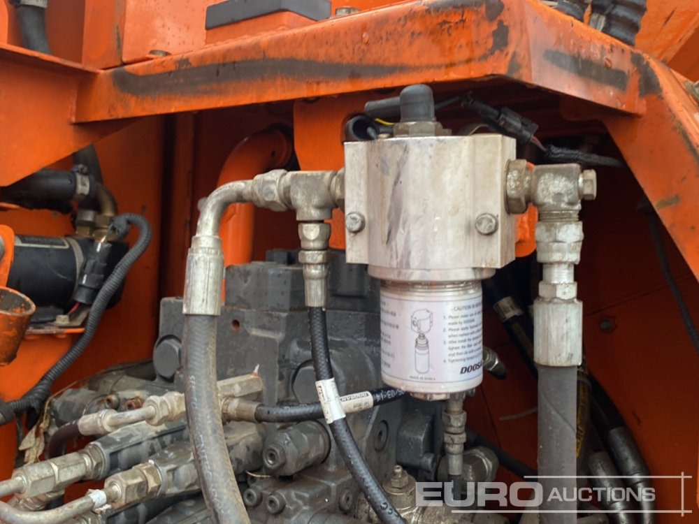 Bager guseničar 2015 Doosan DX140 LCR-3: slika 18 Bager guseničar 2015 Doosan DX140 LCR-3: slika 18
