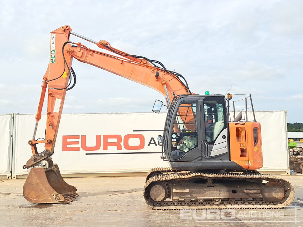 2015 Hitachi ZX135 - Bager guseničar: slika 2 2015 Hitachi ZX135 - Bager guseničar: slika 2