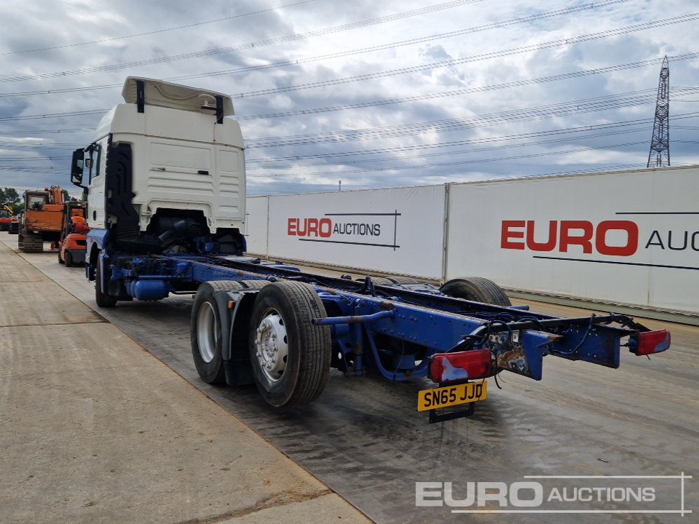 2015 MAN TGX26.440 - Kamion sa golom šasijom i zatvorenom kabinom: slika 3 2015 MAN TGX26.440 - Kamion sa golom šasijom i zatvorenom kabinom: slika 3