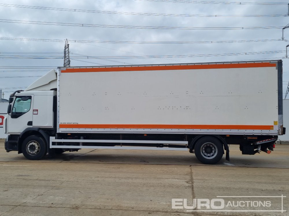 2015 Renault D18 - Kamion sa zatvorenim sandukom: slika 2 2015 Renault D18 - Kamion sa zatvorenim sandukom: slika 2