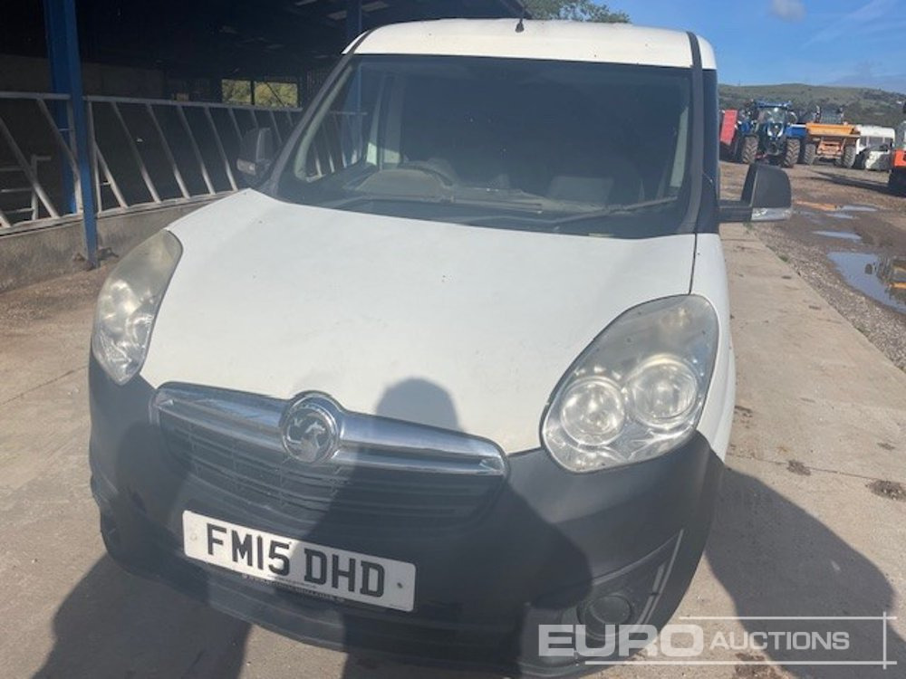 2015 Vauxhall Combo CDTI - Mali kombi, Dostavno vozilo sa duplom kabinom: slika 1 2015 Vauxhall Combo CDTI - Mali kombi, Dostavno vozilo sa duplom kabinom: slika 1