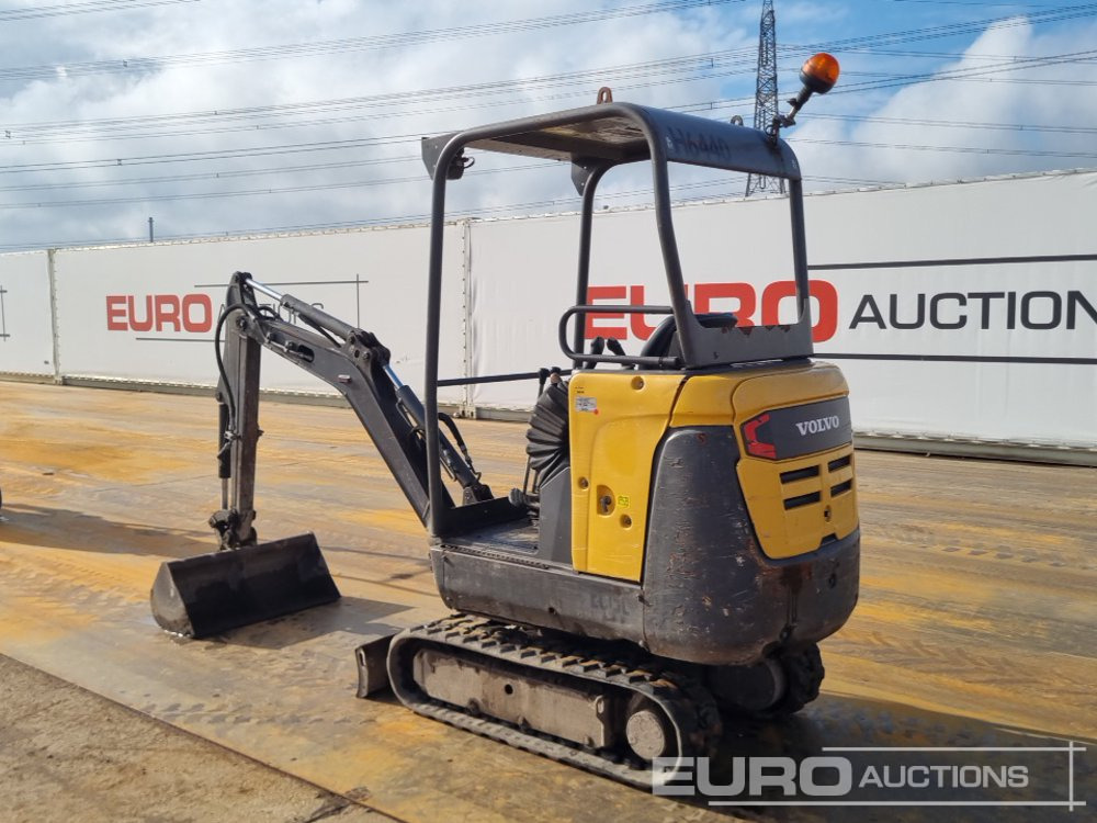 2015 Volvo EC15C - Mini bager: slika 3 2015 Volvo EC15C - Mini bager: slika 3
