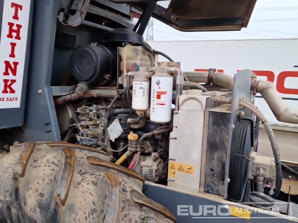 Valjak 2016 Hamm H7I: slika 16