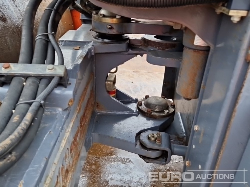 Valjak 2016 Hamm H7I: slika 13