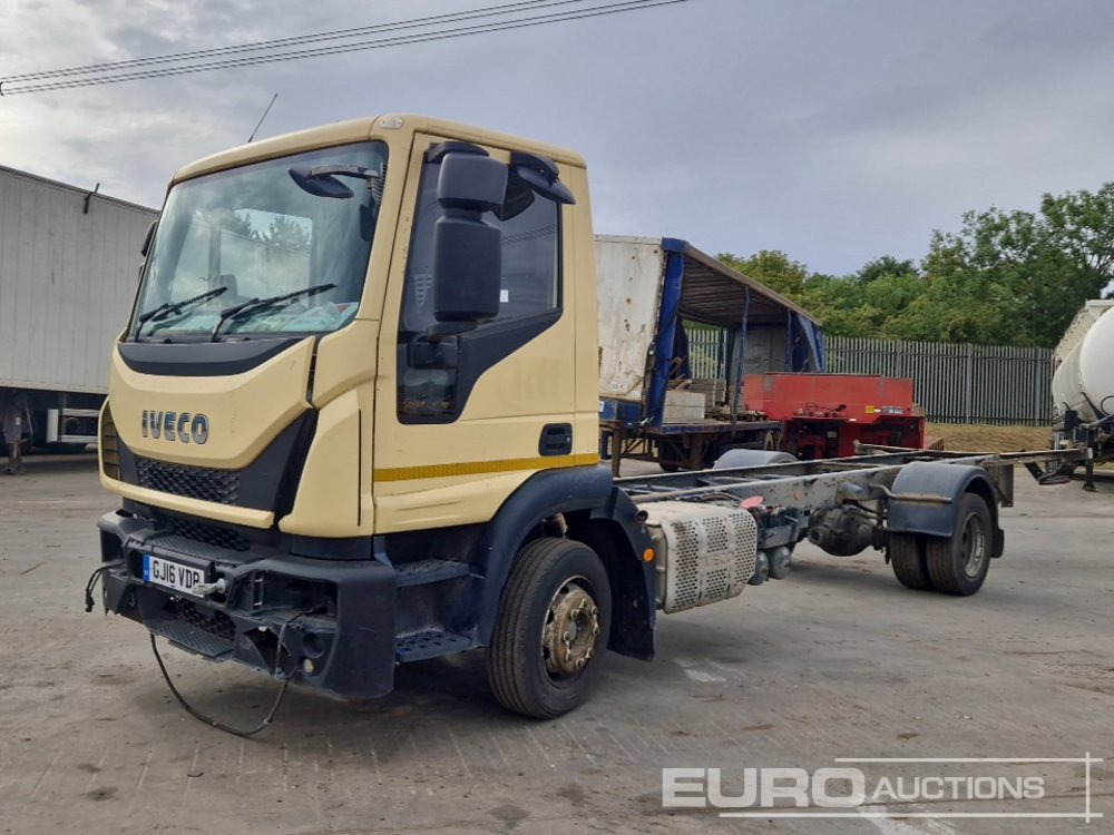 2016 Iveco 4x2 Chassis Cab, Automatic Gearbox (Non Runner, Parts Missing) - Kamion sa golom šasijom i zatvorenom kabinom: slika 1 2016 Iveco 4x2 Chassis Cab, Automatic Gearbox (Non Runner, Parts Missing) - Kamion sa golom šasijom i zatvorenom kabinom: slika 1