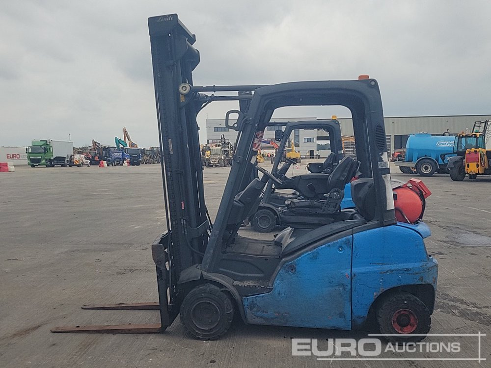 2016 Linde H20T-01 - Gasni viljuškar: slika 2 2016 Linde H20T-01 - Gasni viljuškar: slika 2