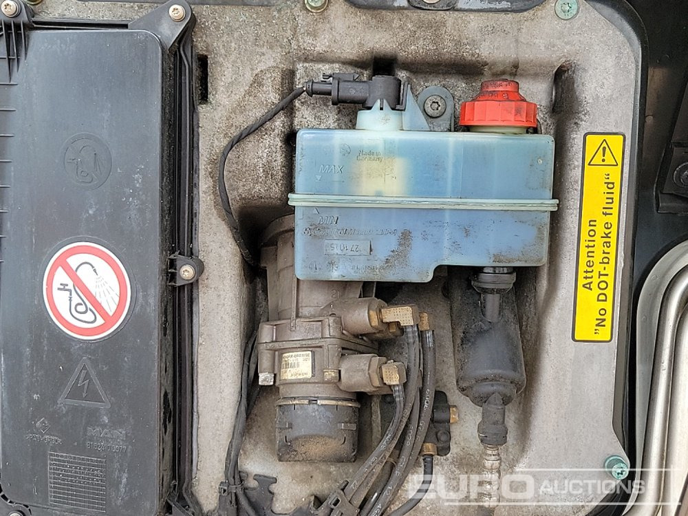 Kamion sa hidrauličnom kukom 2016 MAN TGS32.360: slika 23