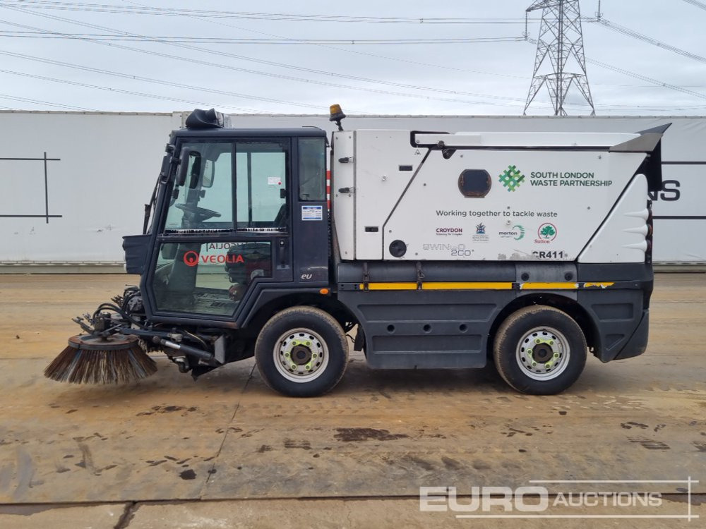 2017 Schmidt 4x2 Road Sweeper, Reverse Camera, A/C - Autočistilica: slika 2 2017 Schmidt 4x2 Road Sweeper, Reverse Camera, A/C - Autočistilica: slika 2