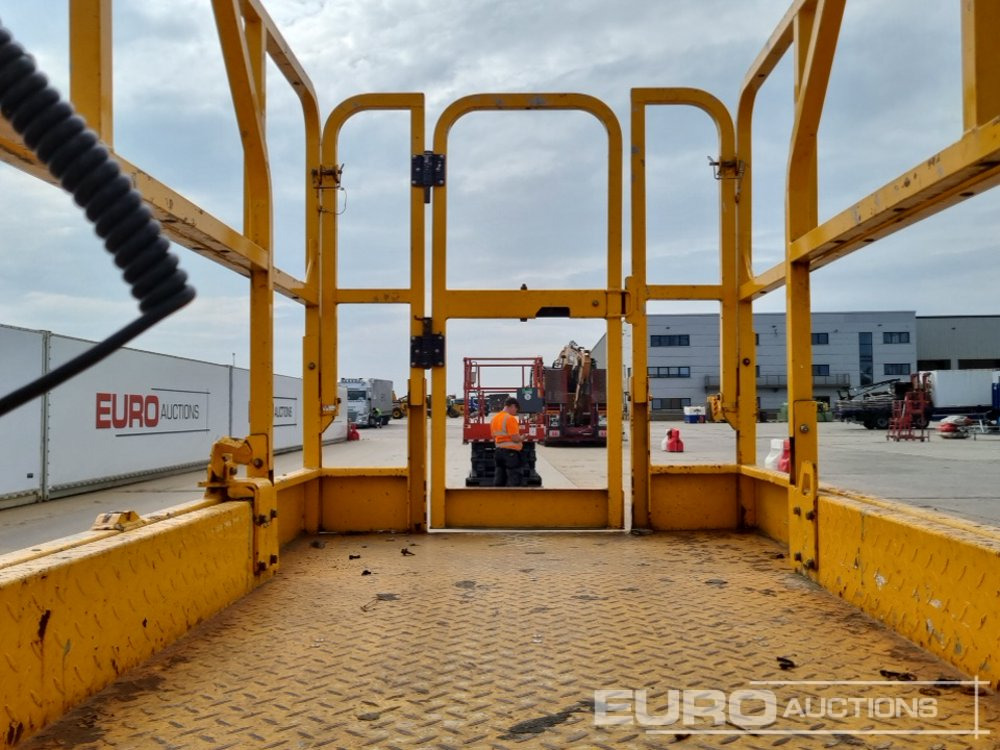 Vazdušna platforma 2018 JCB S2646E: slika 21