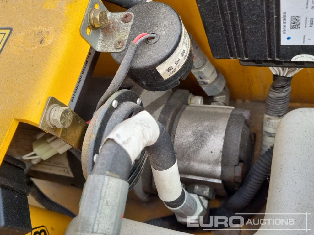Vazdušna platforma 2018 JCB S2646E: slika 32
