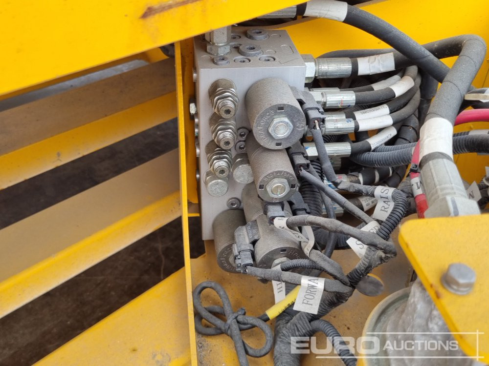 Vazdušna platforma 2018 JCB S2646E: slika 31
