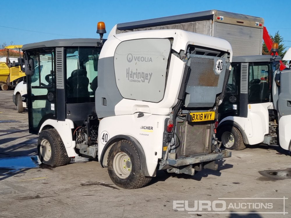 2018 Karcher Articulated Sweeper, Reverse Camera, A/C (Non Runner) - Autočistilica: slika 3 2018 Karcher Articulated Sweeper, Reverse Camera, A/C (Non Runner) - Autočistilica: slika 3