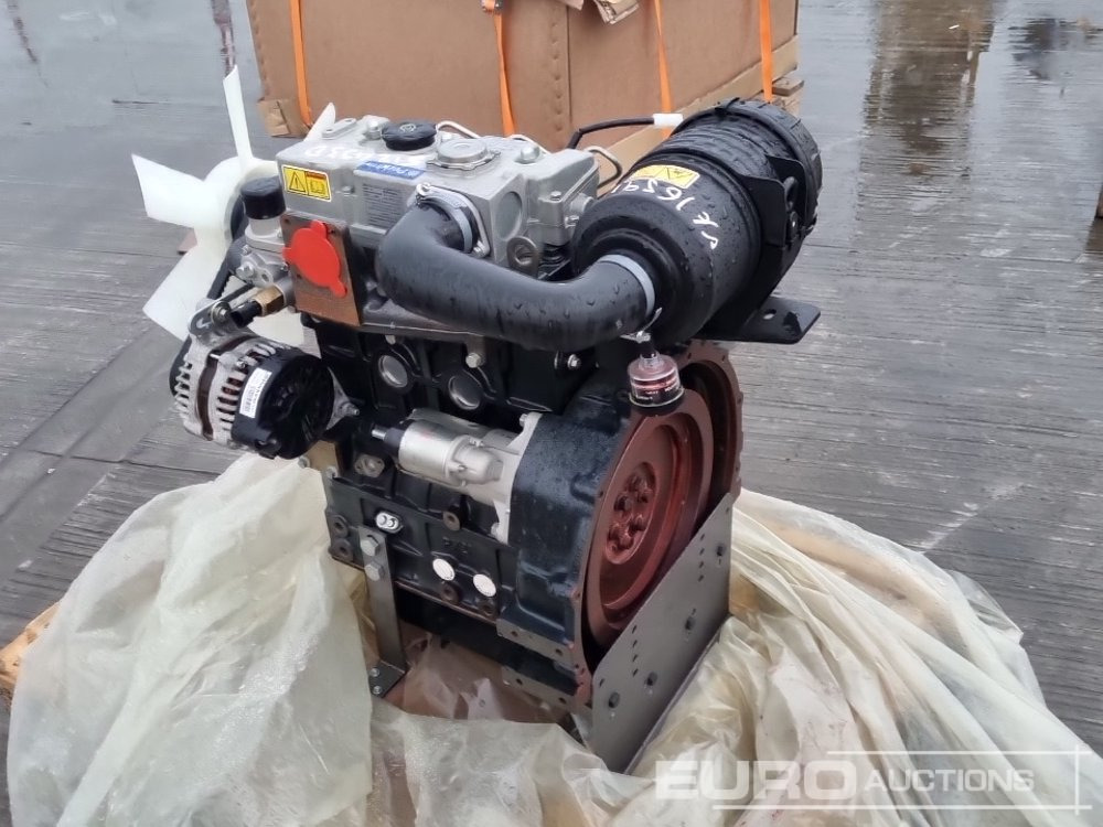 2018 Perkins 3 Cylinder Engine - Motor: slika 3 2018 Perkins 3 Cylinder Engine - Motor: slika 3