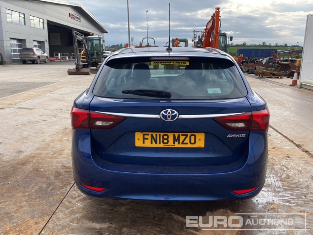 2018 Toyota Avensis - Automobil: slika 4 2018 Toyota Avensis - Automobil: slika 4