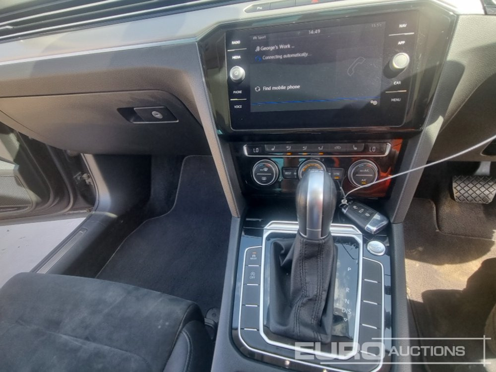 Automobil 2018 Volkswagen Passat: slika 25