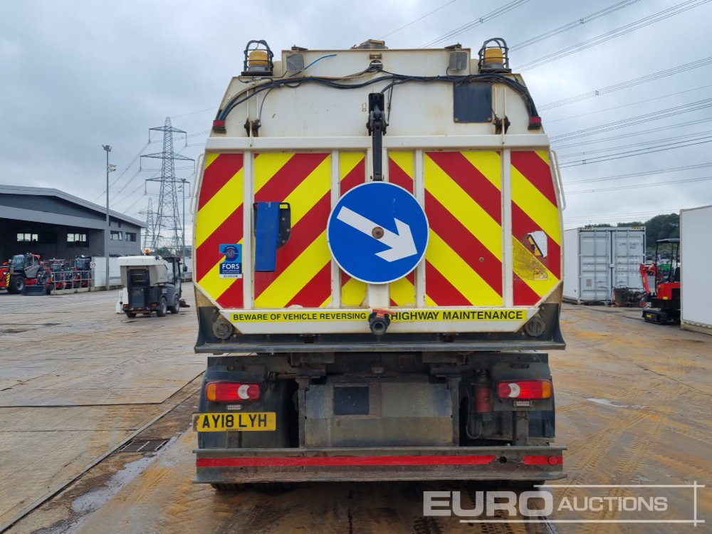 2018 Volvo FL250 - Autočistilica: slika 4 2018 Volvo FL250 - Autočistilica: slika 4