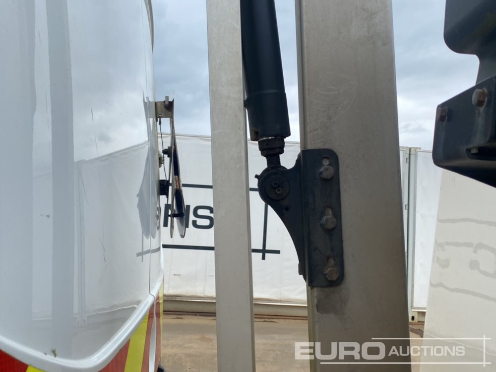 Vazdušna platforma montirana na kamion 2020 Mercedes Sprinter: slika 25