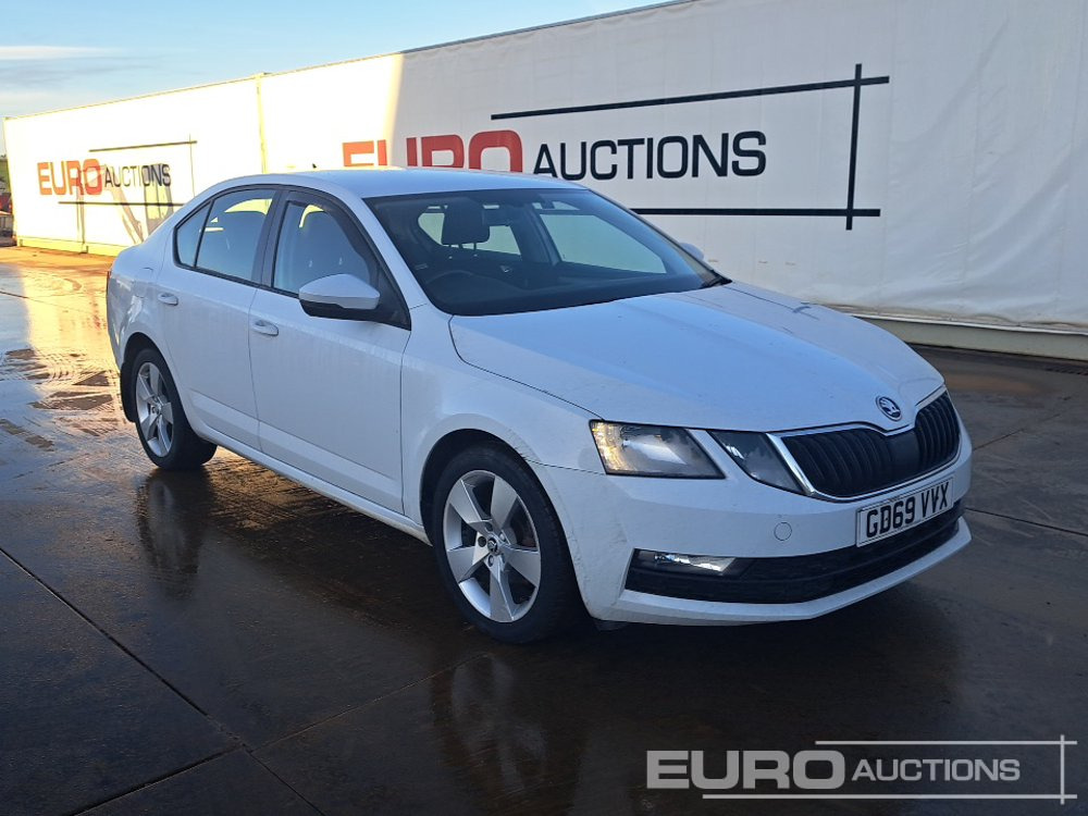 Automobil 2020 Skoda Octavia: slika 7 Automobil 2020 Skoda Octavia: slika 7