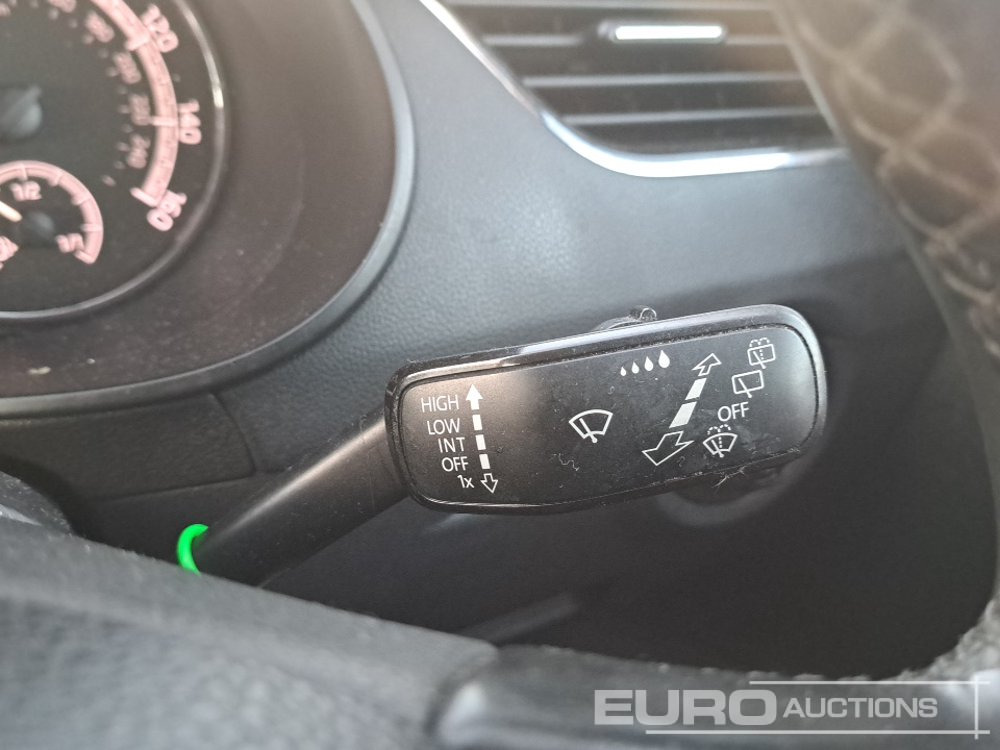 Automobil 2020 Skoda Octavia: slika 28 Automobil 2020 Skoda Octavia: slika 28