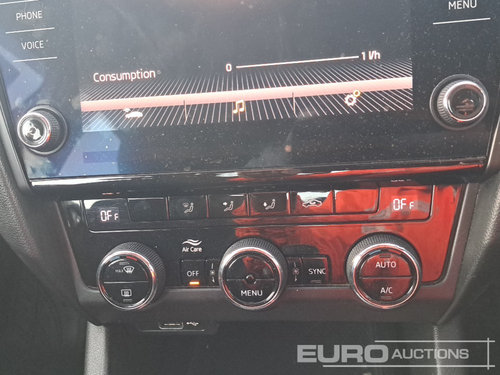 Automobil 2020 Skoda Octavia: slika 32 Automobil 2020 Skoda Octavia: slika 32