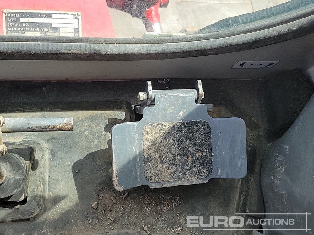 Mini bager 2020 Takeuchi TB216: slika 46