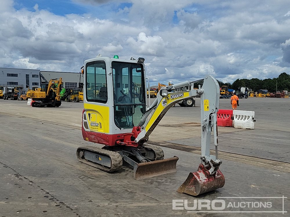 Mini bager 2020 Takeuchi TB216: slika 7