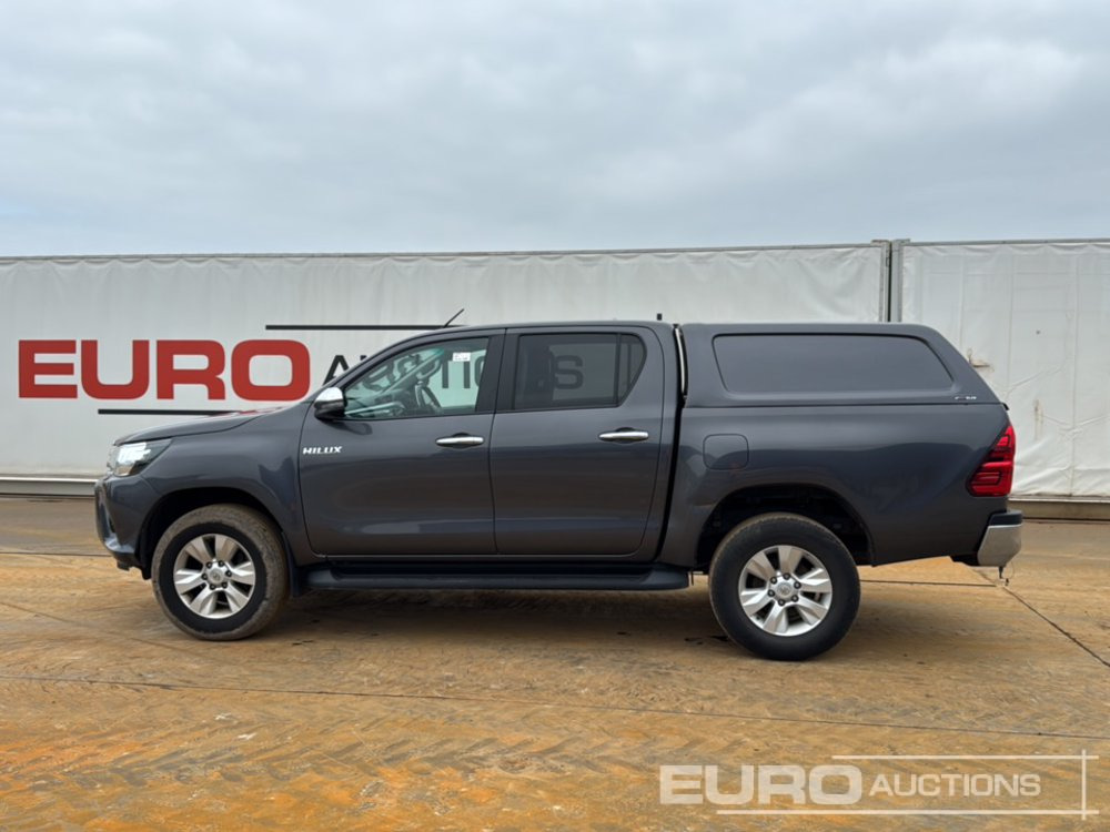 2020 Toyota Hilux - Pikap: slika 2 2020 Toyota Hilux - Pikap: slika 2
