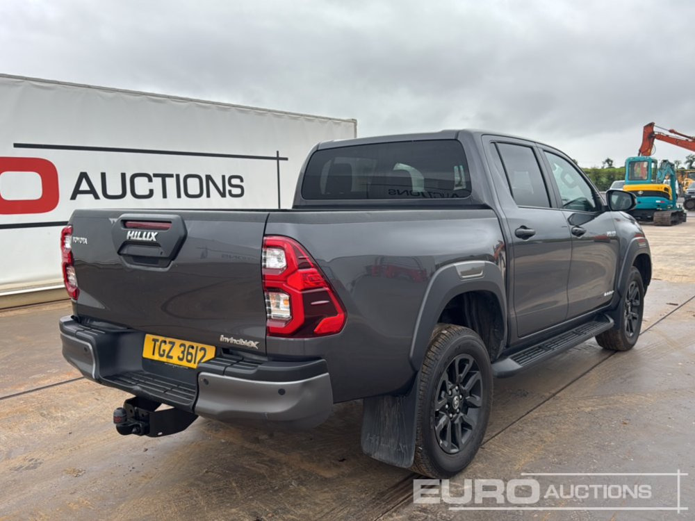 2021 Toyota Hilux Invincible X - Pikap: slika 5 2021 Toyota Hilux Invincible X - Pikap: slika 5