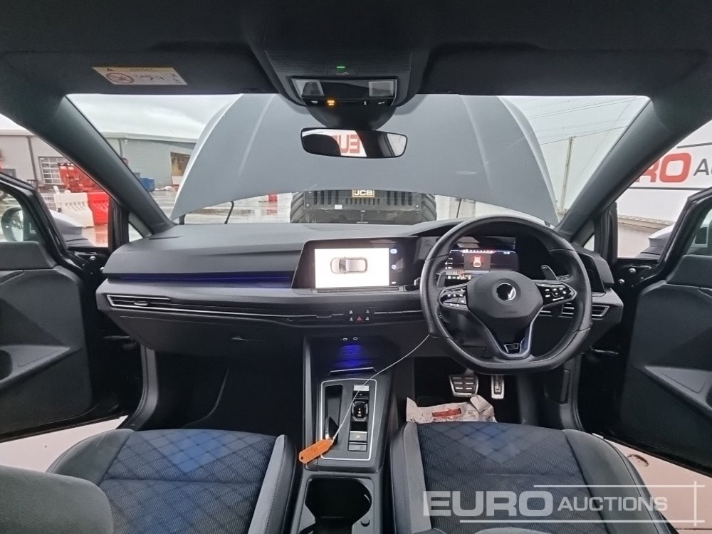 Automobil 2021 Volkswagen Golf R: slika 32