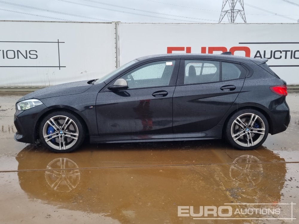 2022 BMW M135I - Automobil: slika 2 2022 BMW M135I - Automobil: slika 2