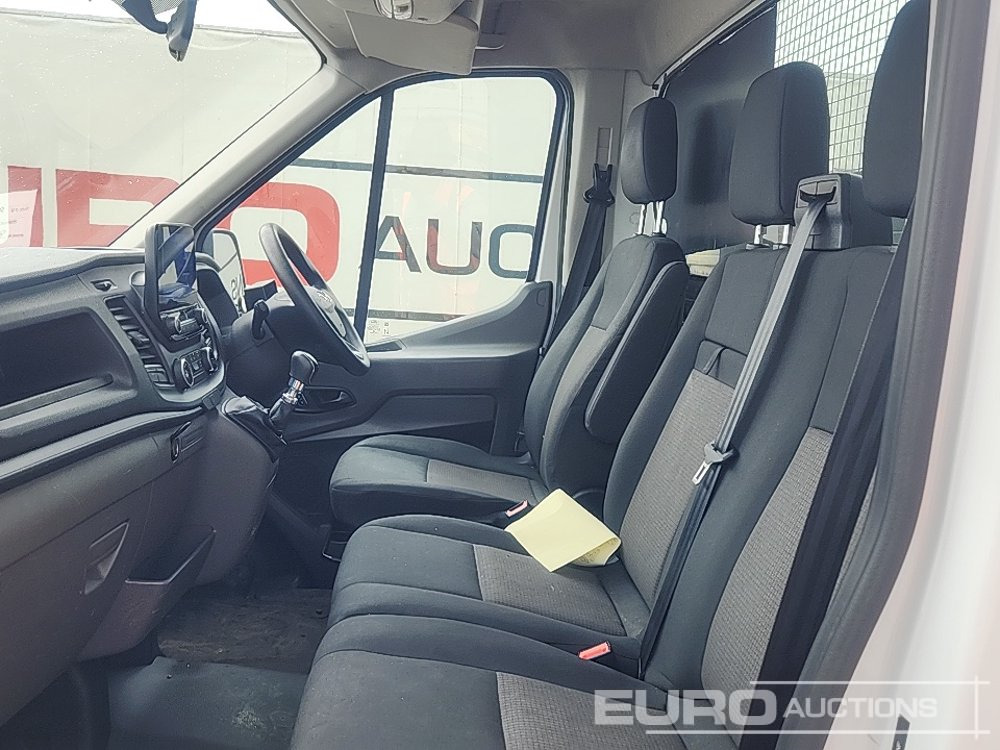 Dostavno vozilo sa otvorenom sandukom 2022 Ford Transit 350: slika 17