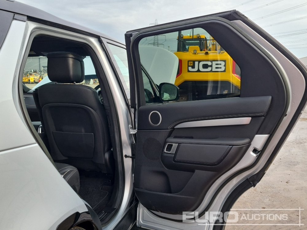 SUVSUV 2022 Land Rover Discovery: slika 22