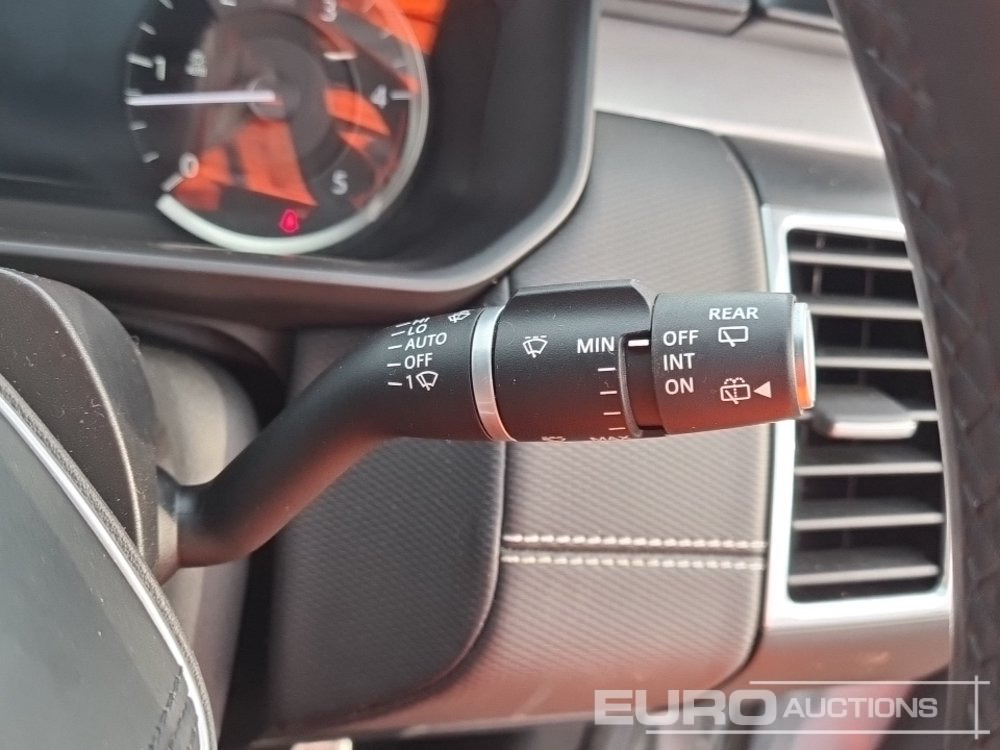 SUVSUV 2022 Land Rover Discovery: slika 41