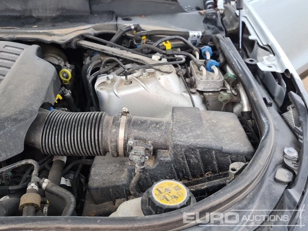 SUVSUV 2022 Land Rover Discovery: slika 15