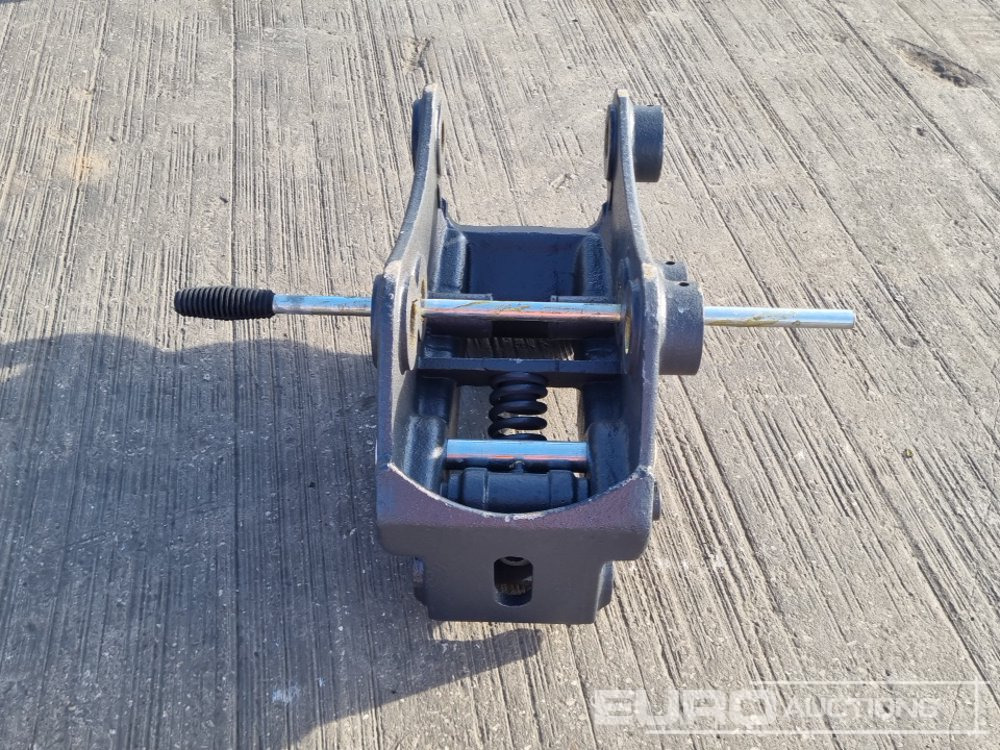 Brza spojnica 2023 Manual QH 45mm Pin to suit 4-6 Ton Excavator: slika 8 Brza spojnica 2023 Manual QH 45mm Pin to suit 4-6 Ton Excavator: slika 8