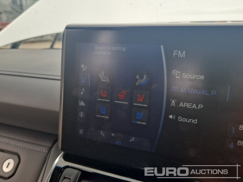 SUVSUV 2024 Toyota Land Cruiser: slika 38 SUVSUV 2024 Toyota Land Cruiser: slika 38