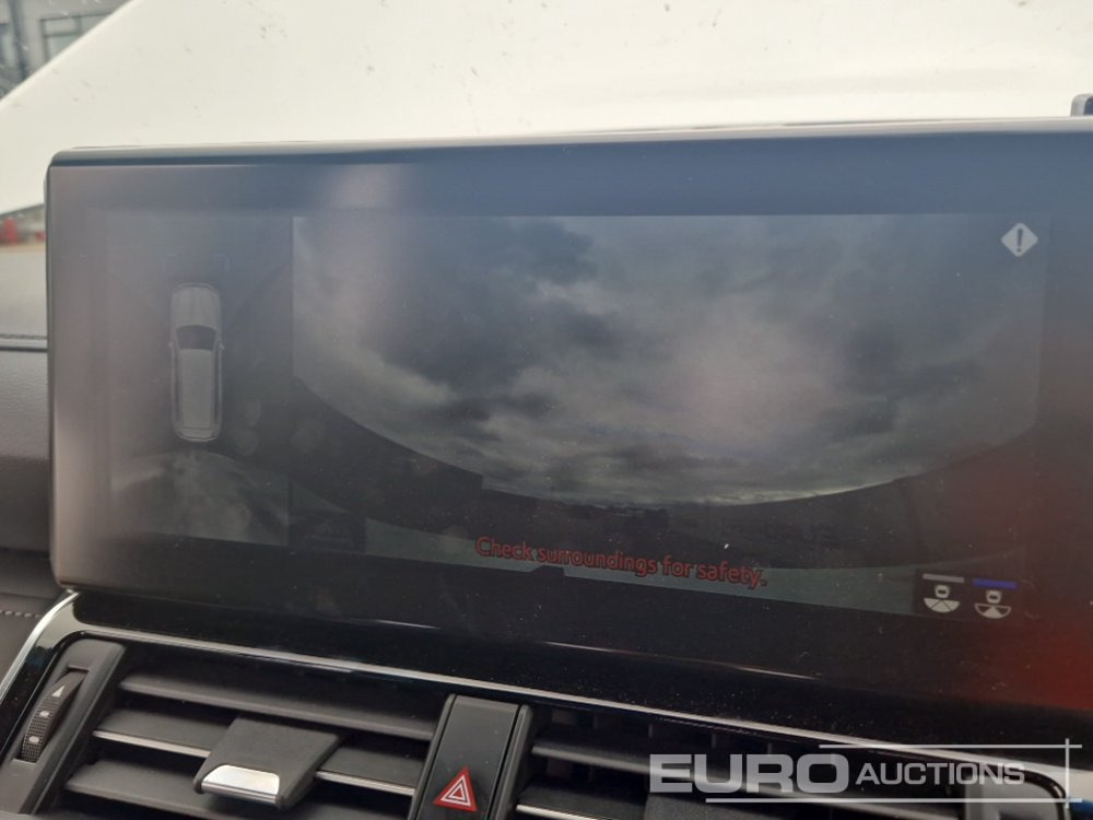 SUVSUV 2024 Toyota Land Cruiser: slika 44 SUVSUV 2024 Toyota Land Cruiser: slika 44