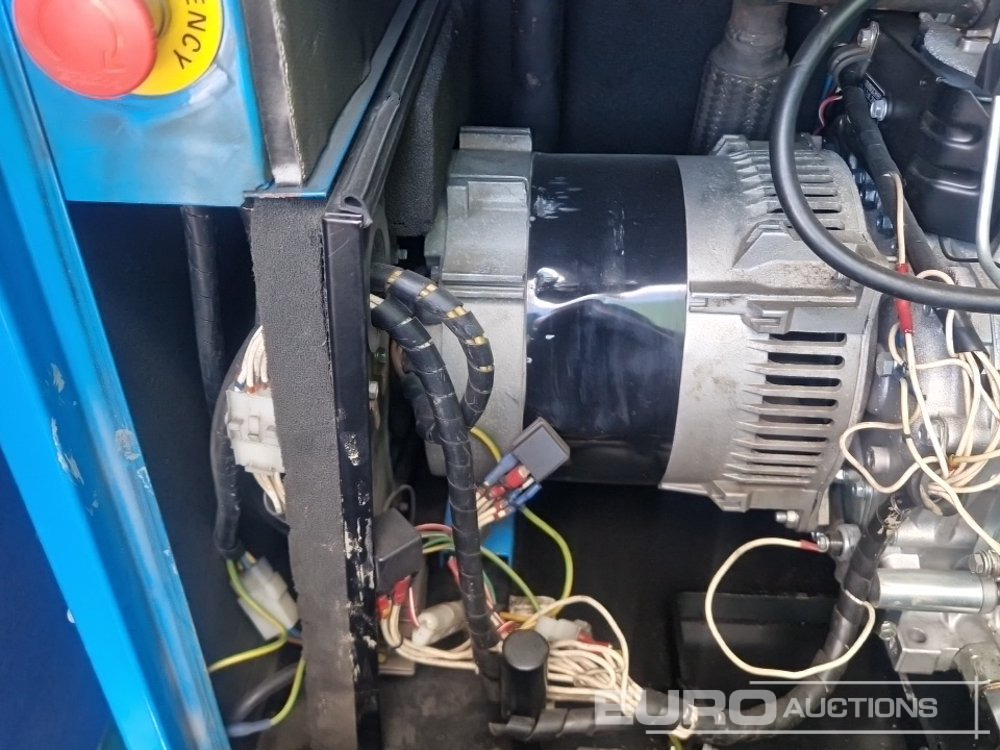Brodski kontejner 22' x 9' Welfare Unit, Drying Room, W/C, 6kVA Stephill Generator (Cannot Be Reconsigned): slika 27