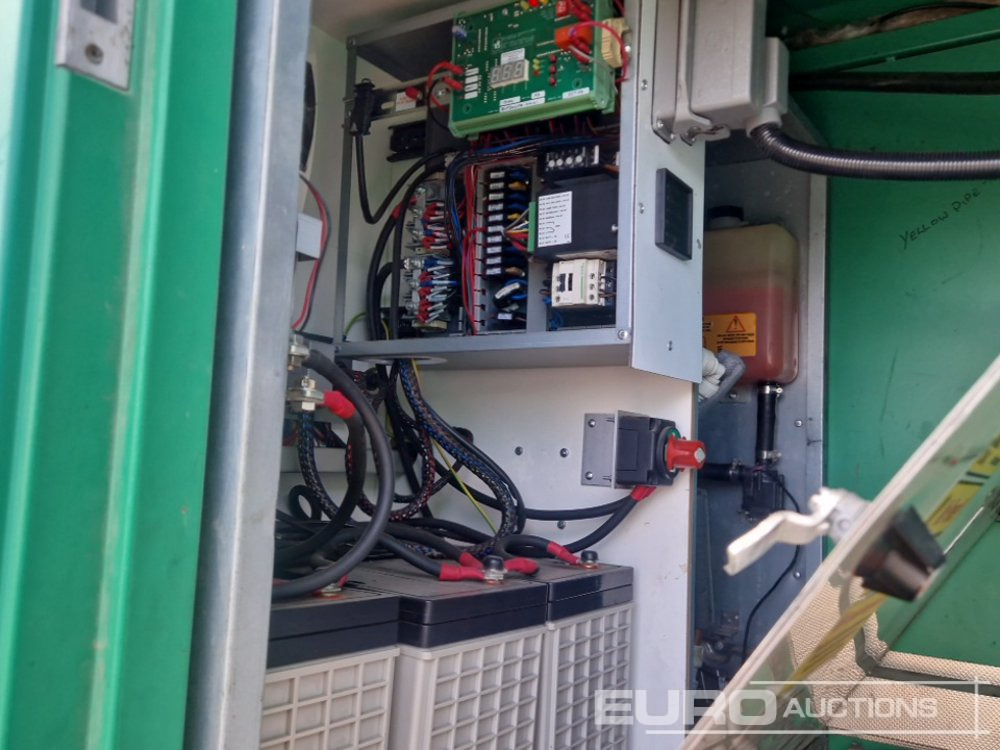 Brodski kontejner 22' x 9' Welfare Unit, Drying Room, W/C, 6kVA Stephill Generator (Cannot Be Reconsigned): slika 33