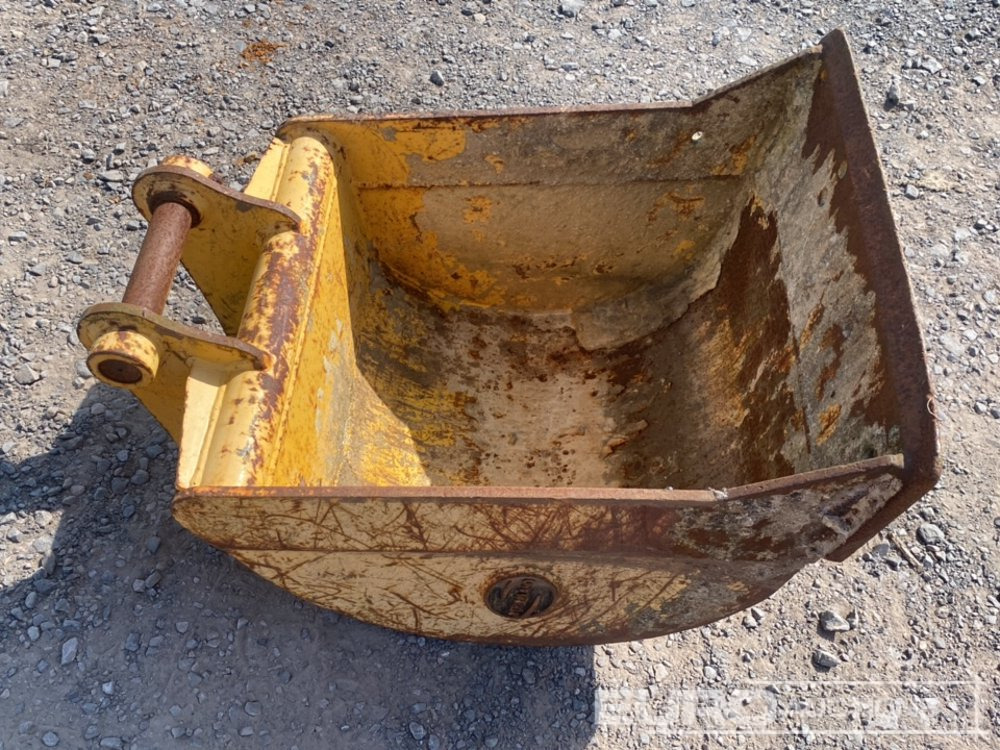 24" Digging Bucket 45mm Pin to suit 4-6 Ton Excavator - Kašika: slika 4 24" Digging Bucket 45mm Pin to suit 4-6 Ton Excavator - Kašika: slika 4