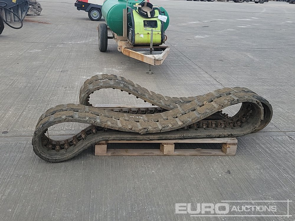 320x86ACx49 Rubber Tracks to suit Skidsteer - Šine za Građevinska mašina: slika 2 320x86ACx49 Rubber Tracks to suit Skidsteer - Šine za Građevinska mašina: slika 2