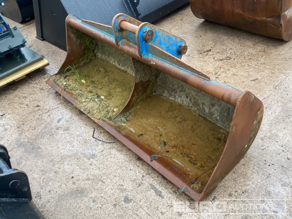 60" Strickland Ditching Bucket 45mm Pin to suit 4-6 Ton Excavator - Kašika: slika 2 60" Strickland Ditching Bucket 45mm Pin to suit 4-6 Ton Excavator - Kašika: slika 2