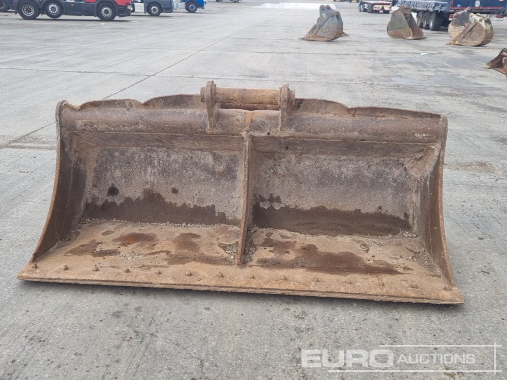 Kašika 84" Ditching Bucket 80mm Pin to suit 20 Ton Excavator: slika 8