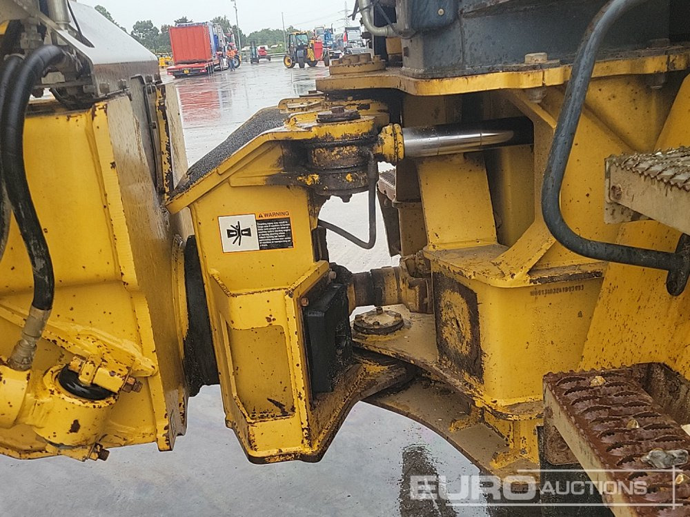 Zglobni kiper Bell B30D: slika 15