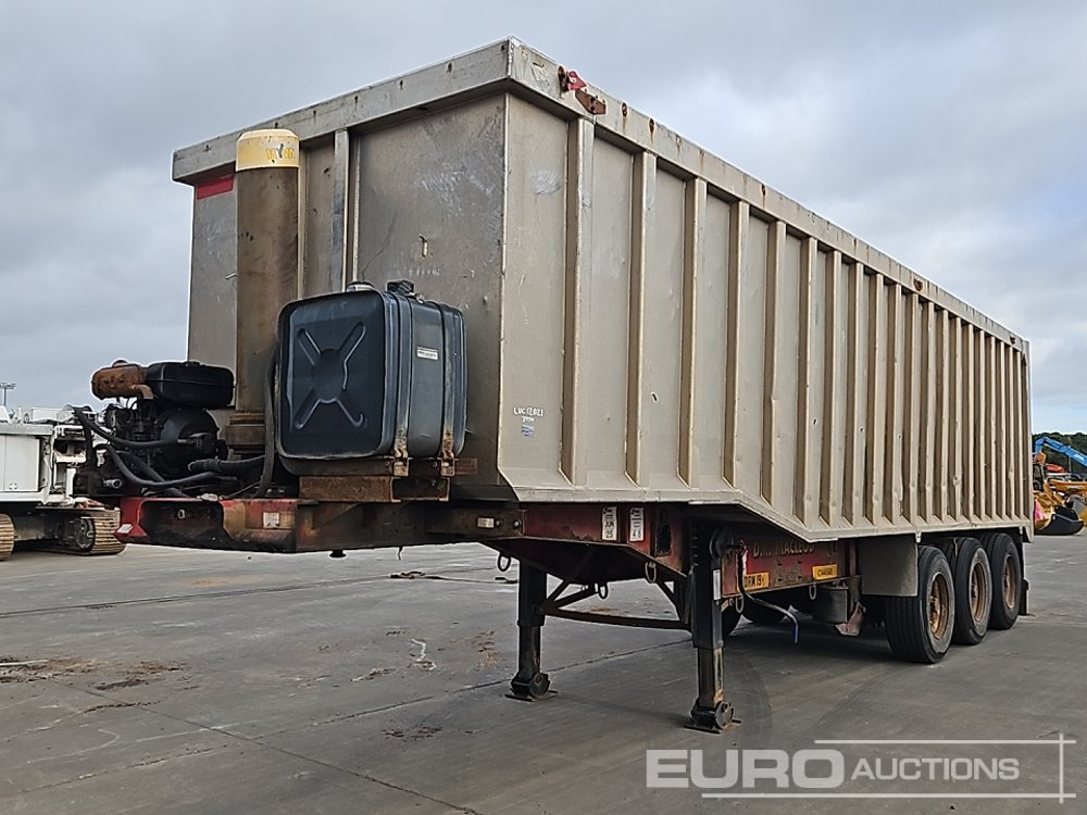 Dennison Tri Axle Bulk Tipping Trailer - Poluprikolica istovarivača: slika 1 Dennison Tri Axle Bulk Tipping Trailer - Poluprikolica istovarivača: slika 1