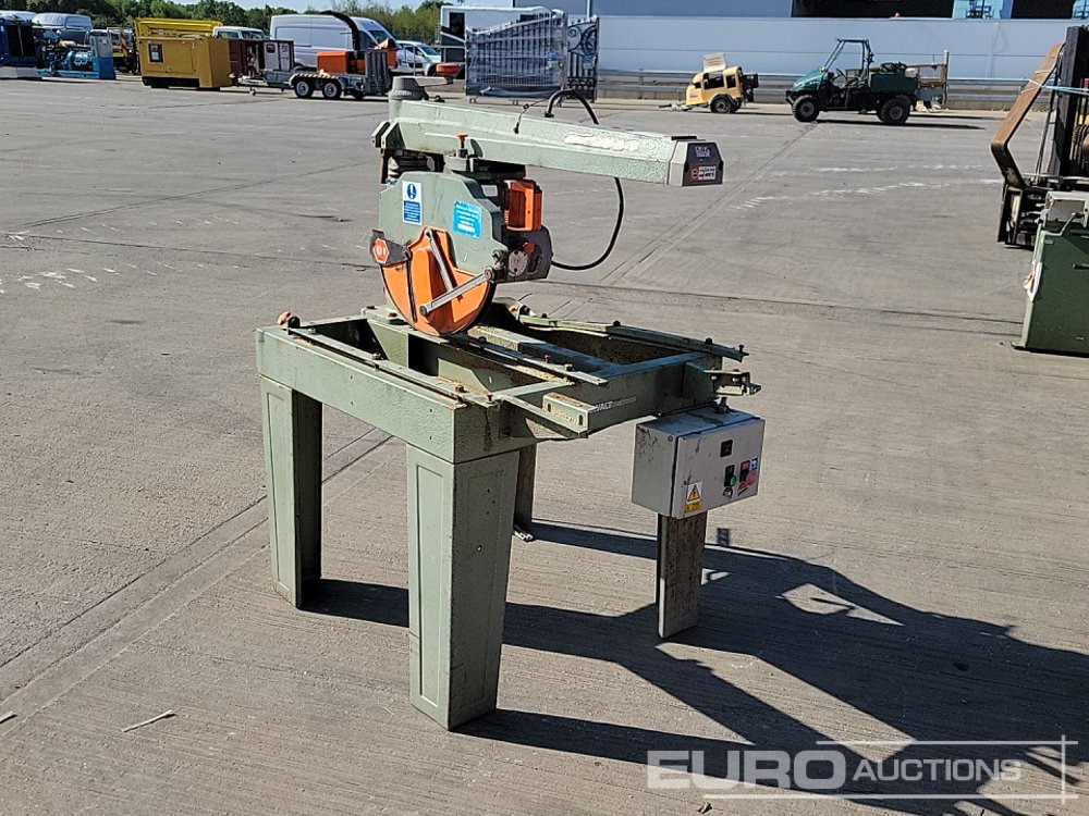 Dewalt 415Volt Circular Saw - Građevinska oprema: slika 3 Dewalt 415Volt Circular Saw - Građevinska oprema: slika 3