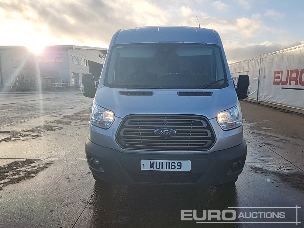Dostavno vozilo 2016 Ford Transit: slika 8
